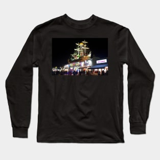 Castaway Cove At Night Ocean City NJ Long Sleeve T-Shirt